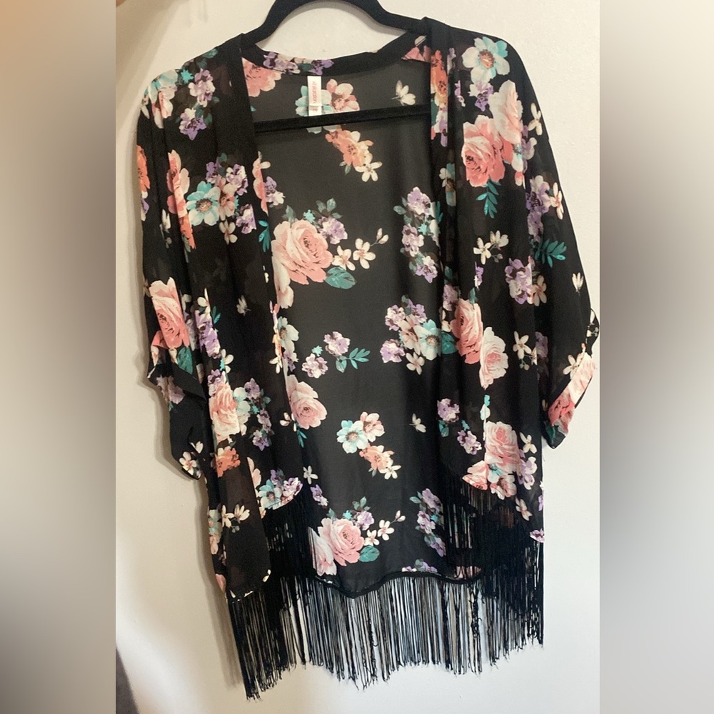 Xhiliration Floral Cardigan